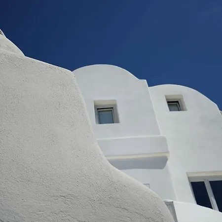 Santorini Sea Cave Apartment *